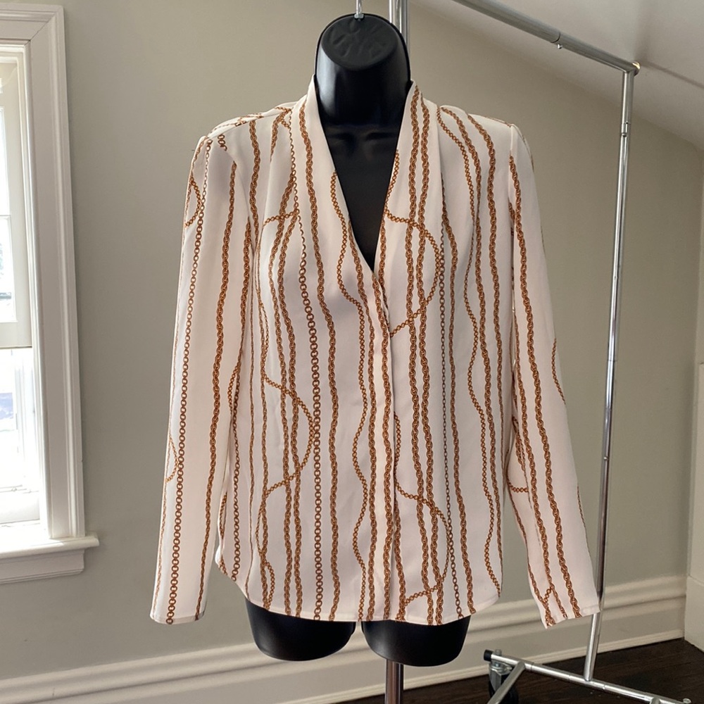 BABATON GOLD CHAIN WHITE TOP